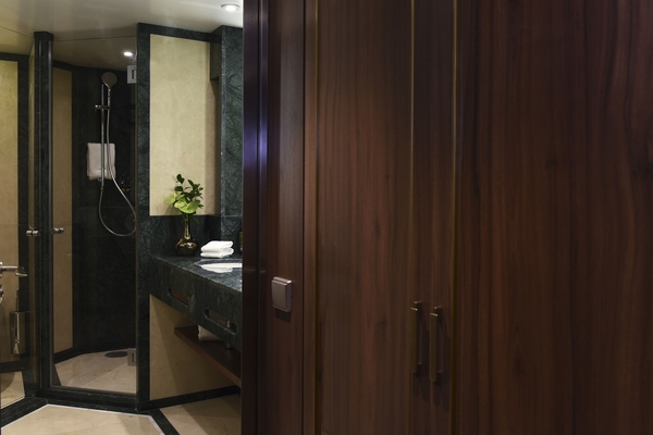 Riviera Douro Splendour - Deluxe Balcony 6.jpg